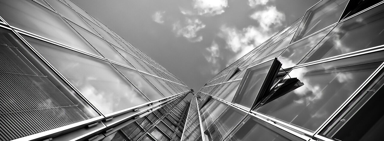 building, architecture, black and white-1727807.jpg